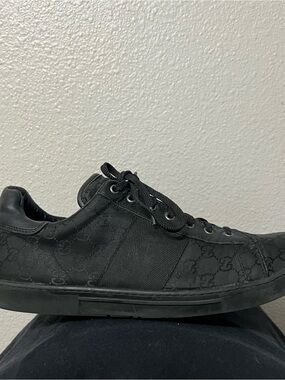 Gucci GG Low Top Sneakers size 46